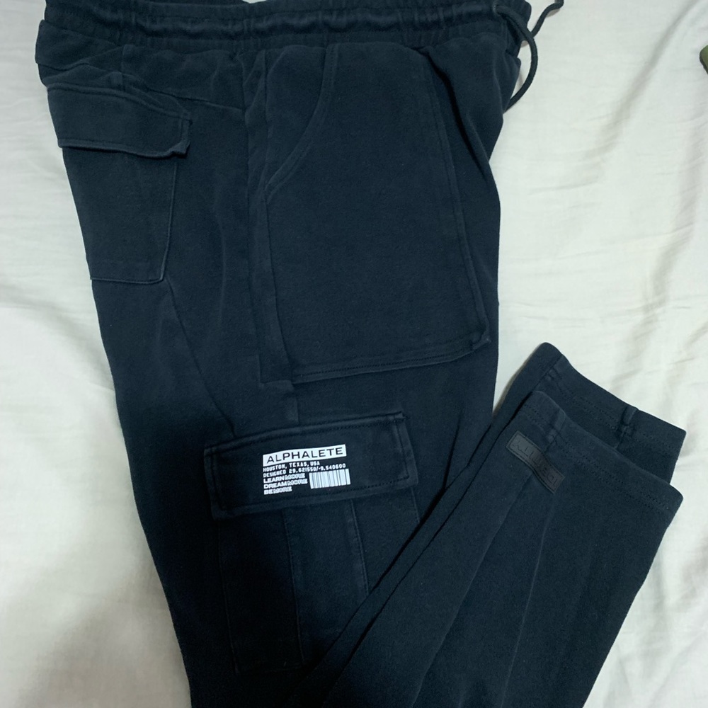 Alphalete Identity Cargo Pants (XL)